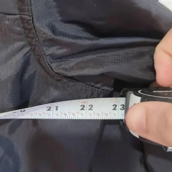 Osklen Superlight Rain Jacket- Mens- Size L- Black - Picture 9 of 11